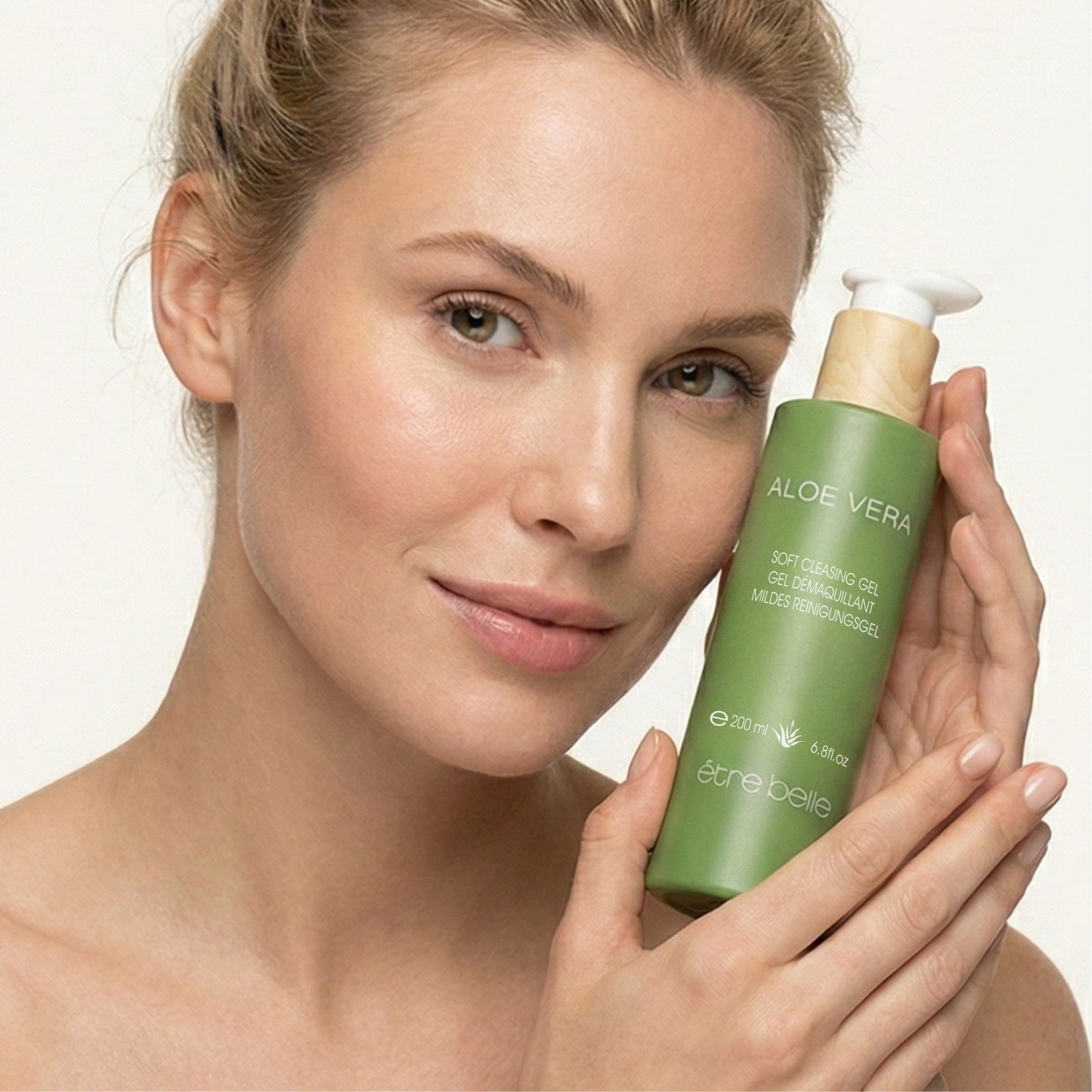 Aloe Vera Soft Cleansing Gel