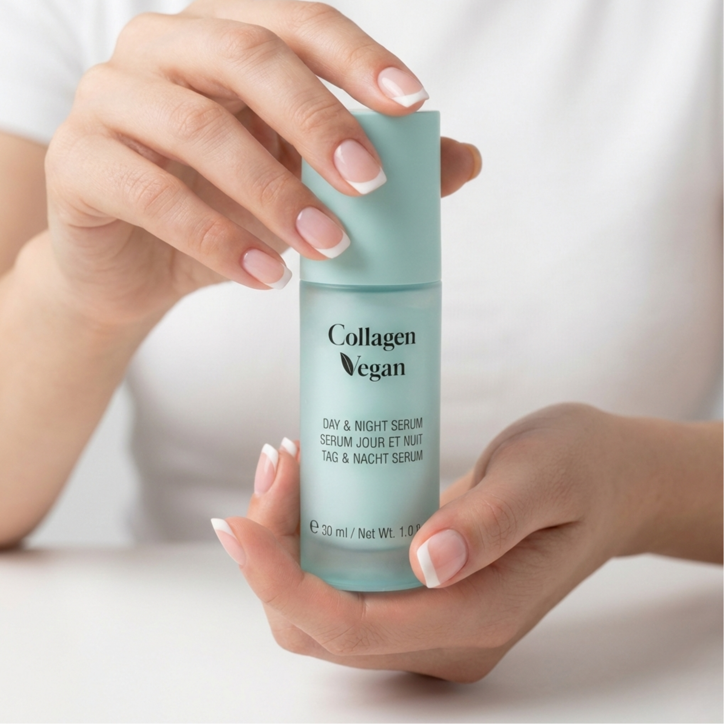 Collagen Vegan Peptide Tag & Nacht Serum