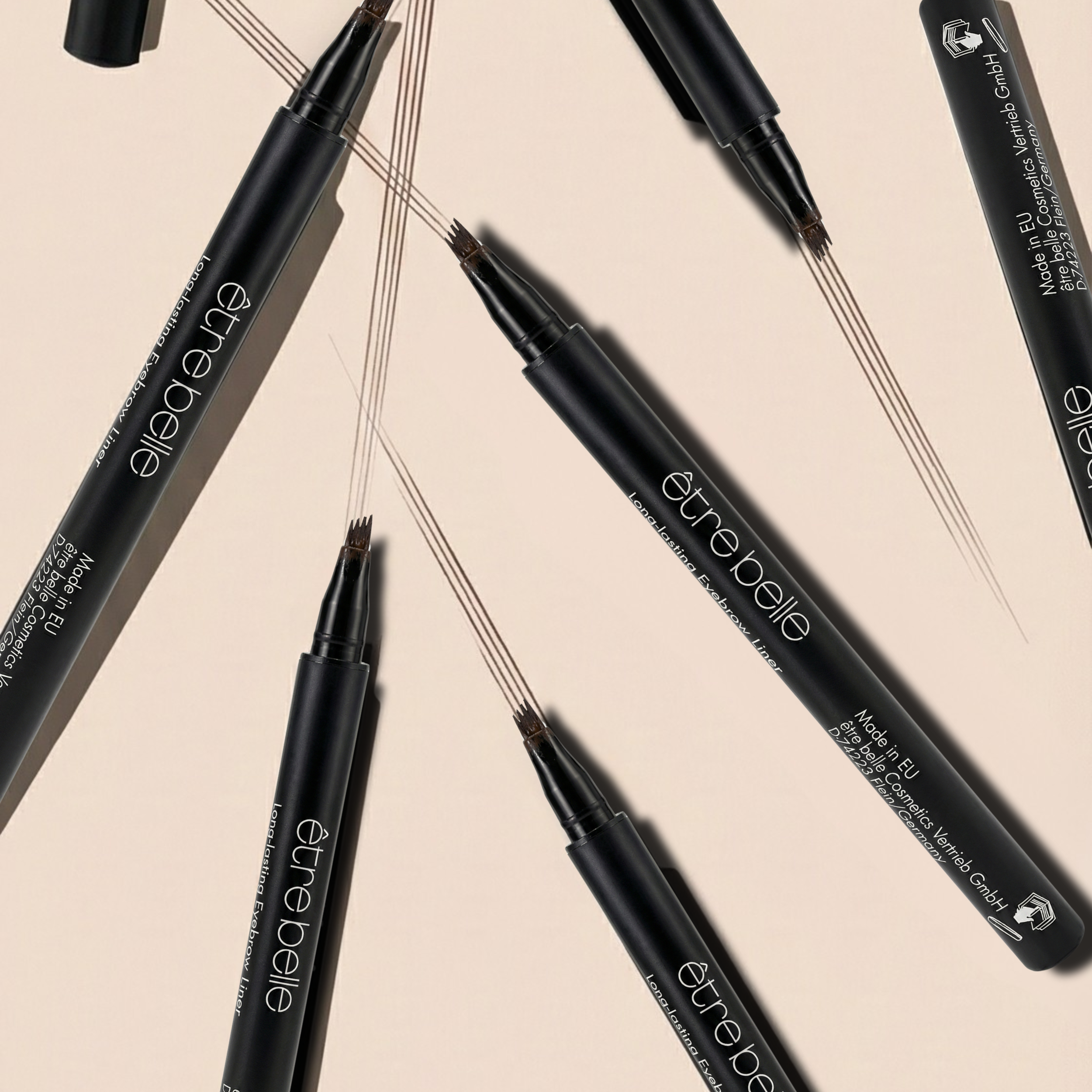 Long-Lasting Eyebrow Liner